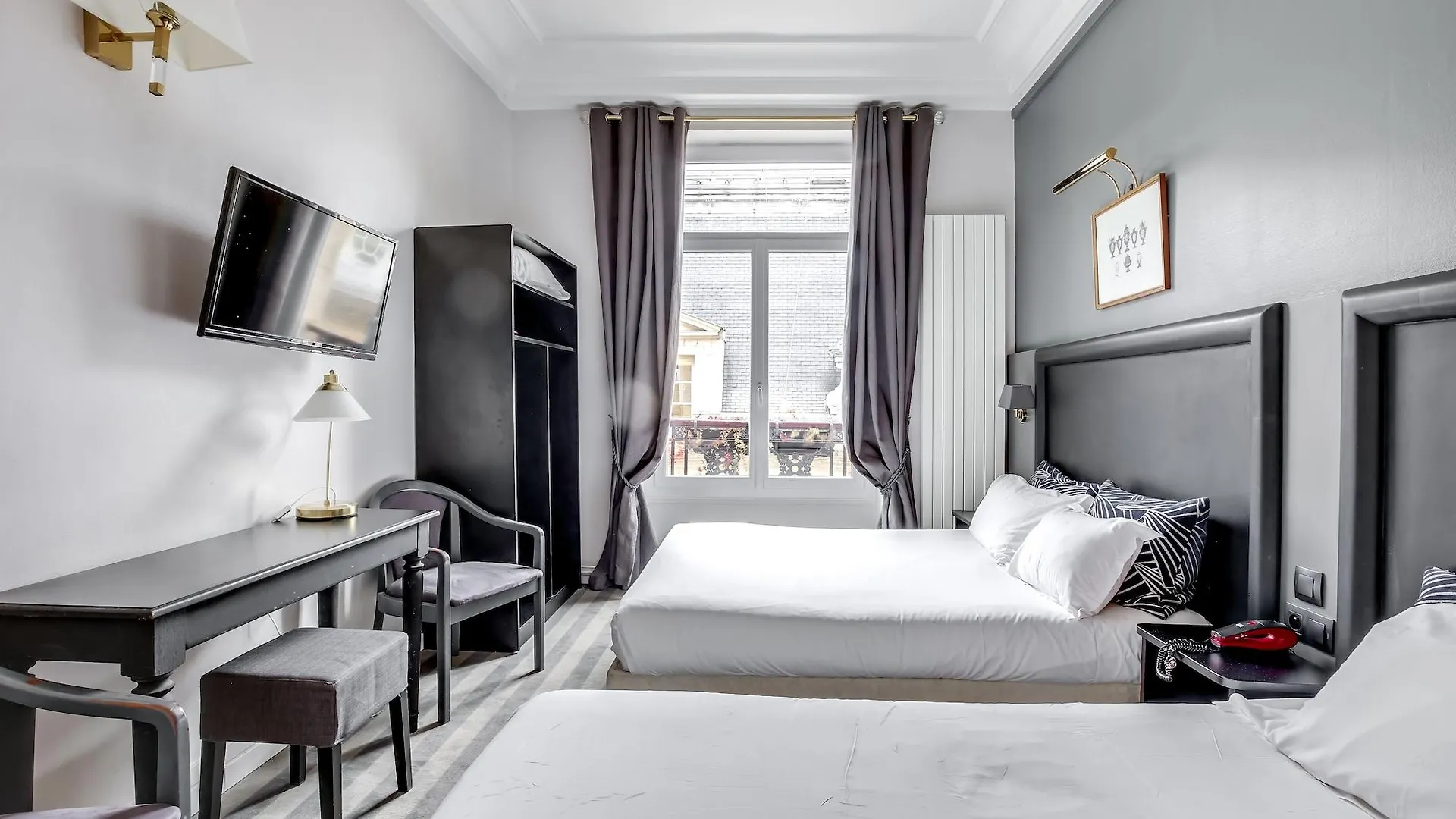 Opera Maintenon Hotel Paris