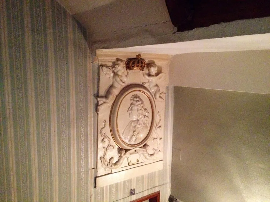 Opera Maintenon 2*