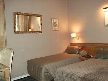 Hotel Opera Maintenon