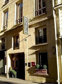 Opera Maintenon פריז