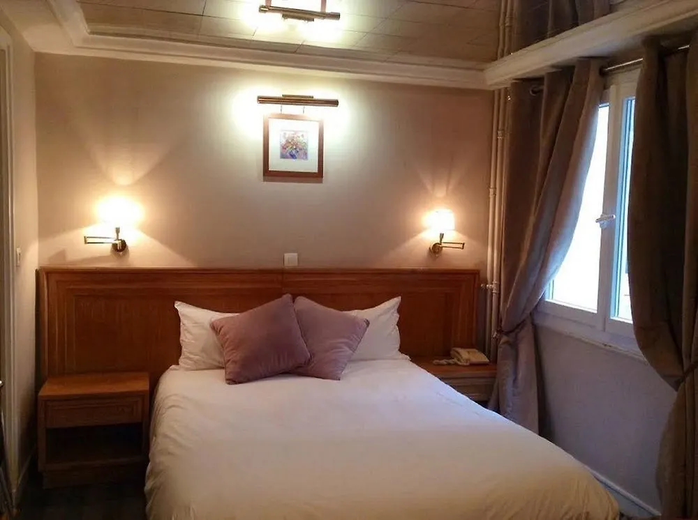 Opera Maintenon Hotel Paris
